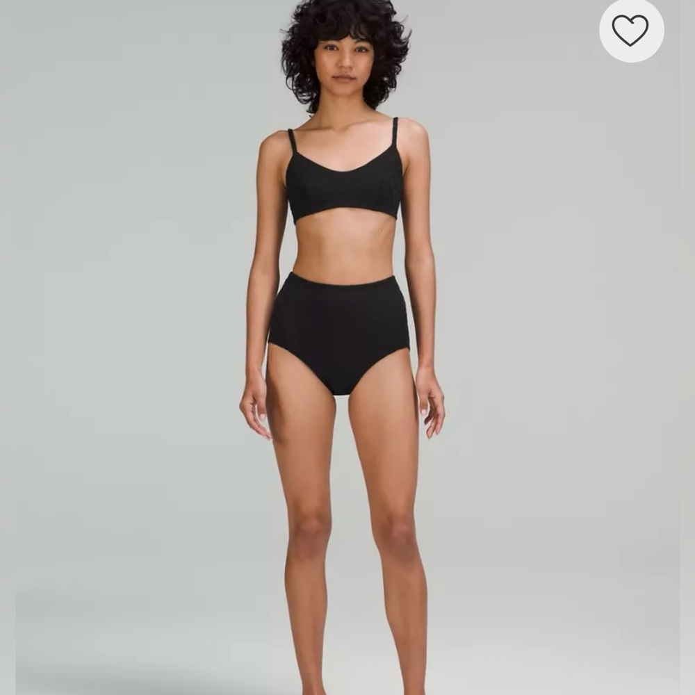 Lululemon high waist black medium bottom diamond bathing suit
